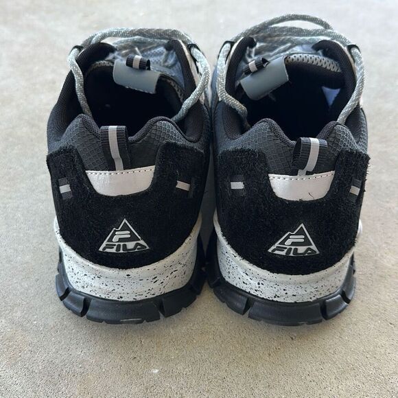 Fila Ray Tracer TR2 Athletic Shoe Monument Castlerock Glacier Grey Men’s Sz 12 main image 4